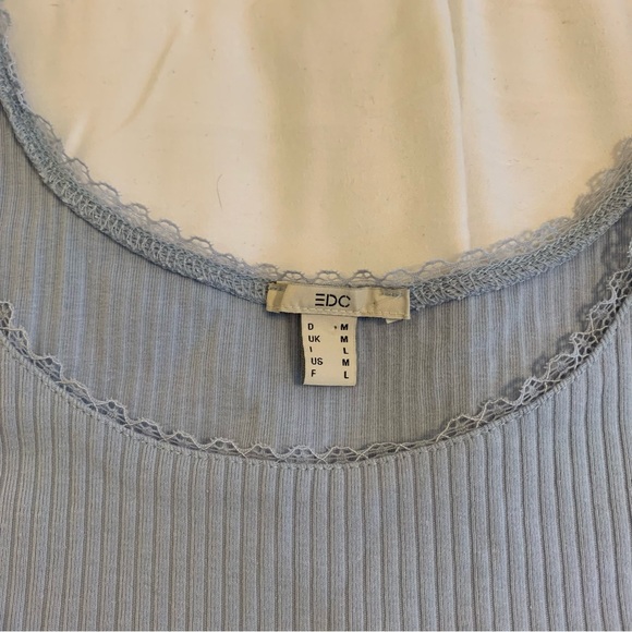 Y2K Summer Light Blue Ribbed Tank Top - Picture 4 of 6